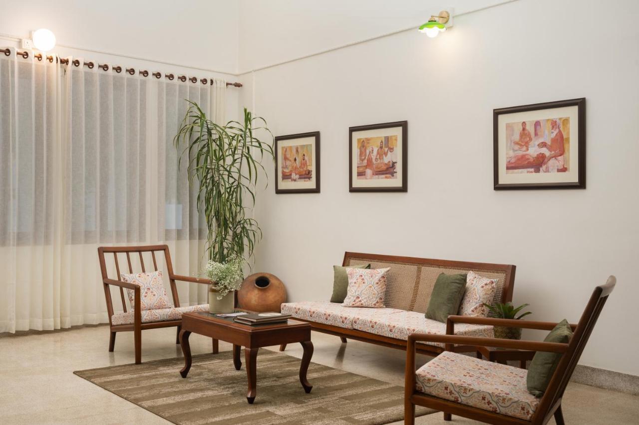 The Sacred Lotus Ayurveda Wellness Retreat Hotel Kochi Bagian luar foto